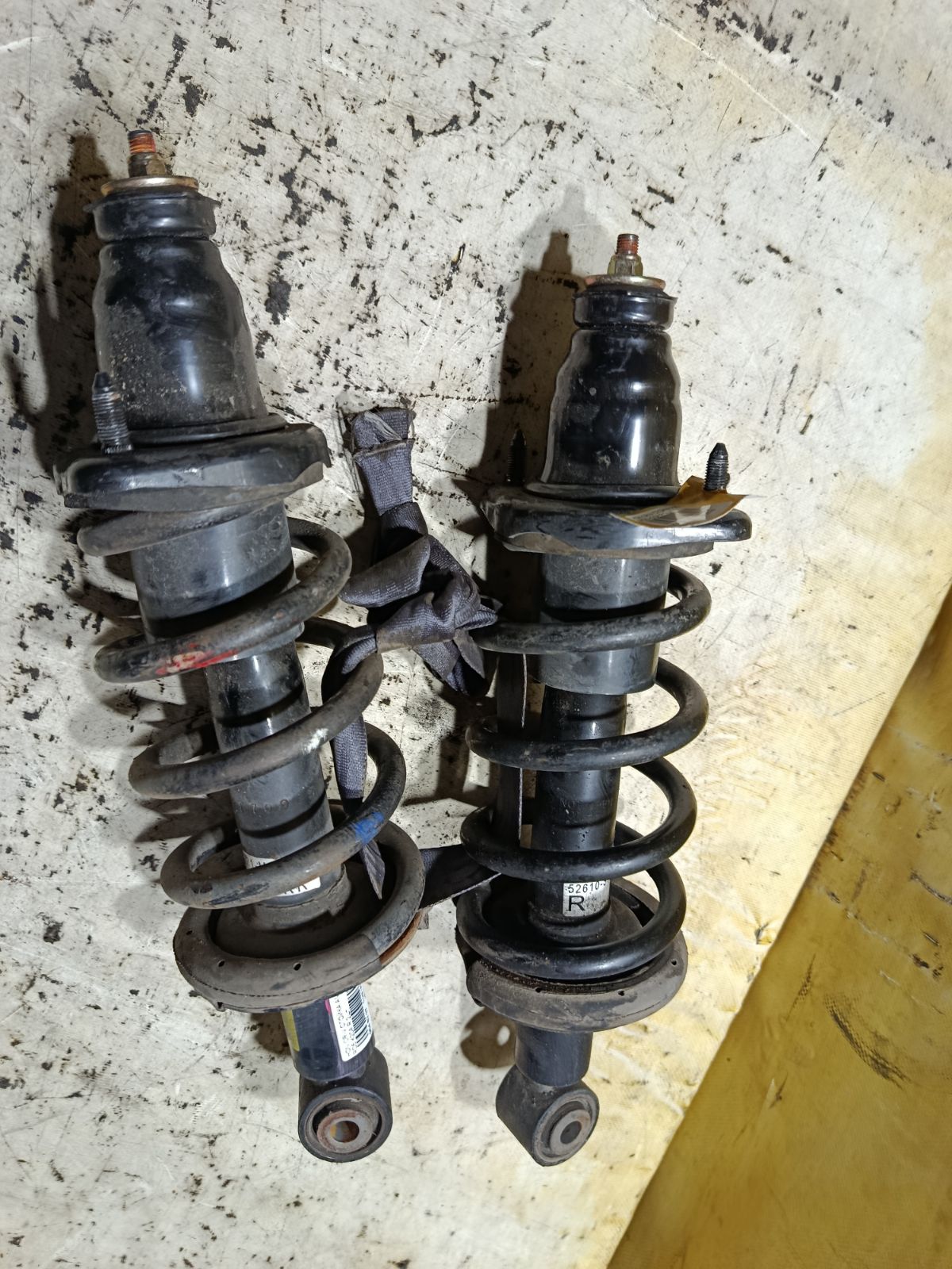 Стойка амортизатора 19-173580, 27-K47-A, 313 769, 341463, 341488, 52610SKNG01, 52611-S9A-A03, 52611-S9A-A12, 52611-S9A-G02, 52611-S9A-N02, 52611-S9A-N03, 52611-S9E-T03, 52611-S9H-K01, 52611S9AA02, 52611S9AG04, 52611S9ET12, 52611SKNG01, 52620-S9A-A4, 52620S9AA03, 52620S9AA04, 52620S9AA12, CR-049-2139, CR-049R-RD4, CR8824, SJ-049-2139, SST0025, ST-049-2139, ST-049R-RD4 на Honda Cr-V RD5 K20A Фото 3