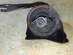 Подушка двигателя 12362-16300, 12305-16040, 12305-16042, 12305-16120 на Toyota Corona AT190 4A-FE Фото 2