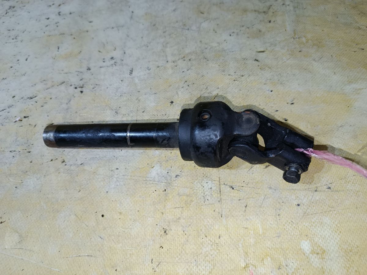 Рулевой карданчик на Nissan Teana J32 Фото 1