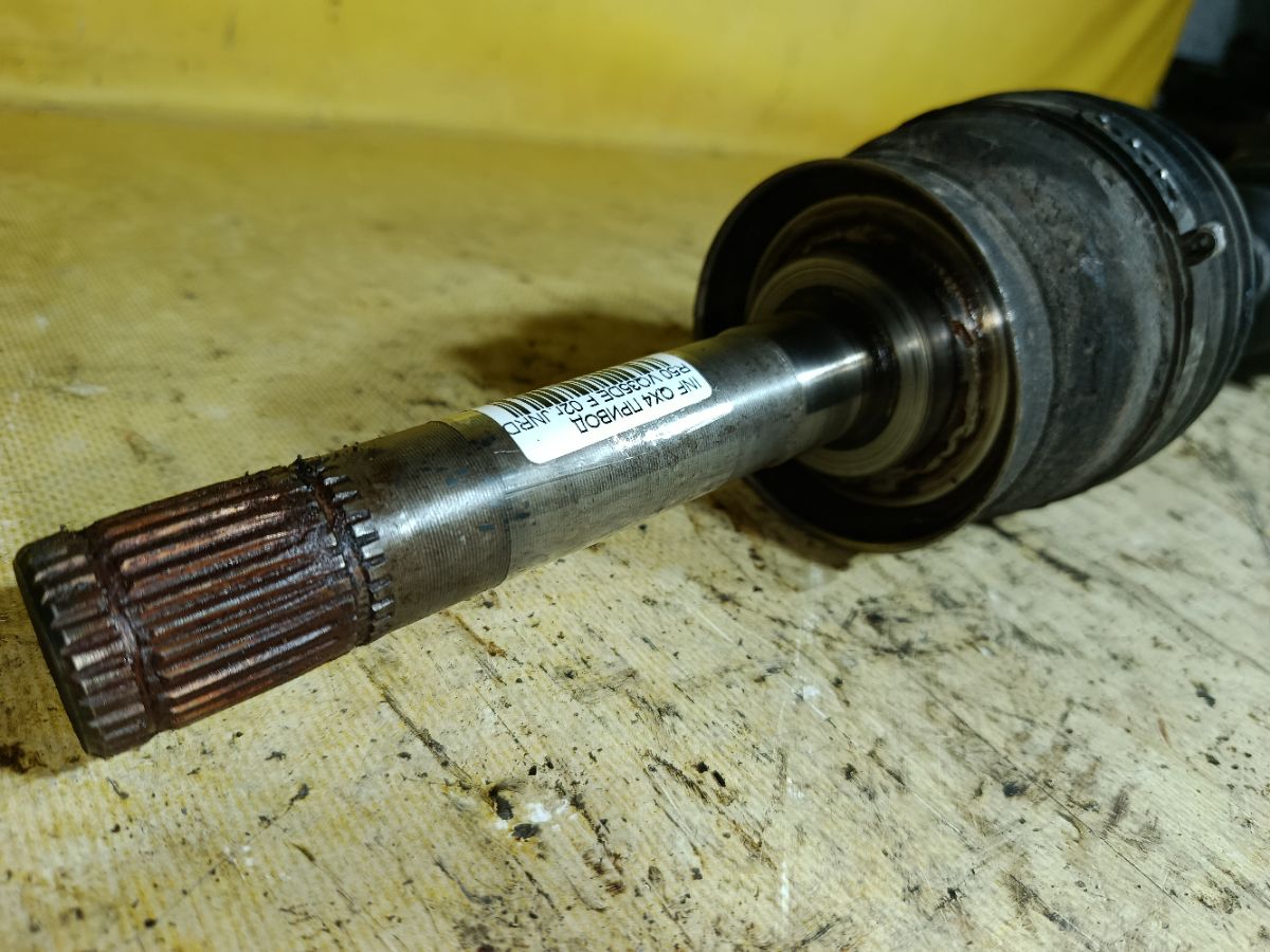 Привод на Infiniti Qx4 R50 VQ35DE Фото 5