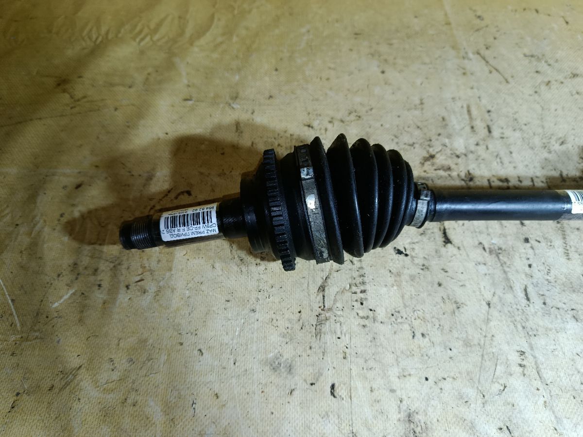 Привод на Mazda Premacy CP8W FP-DE Фото 2