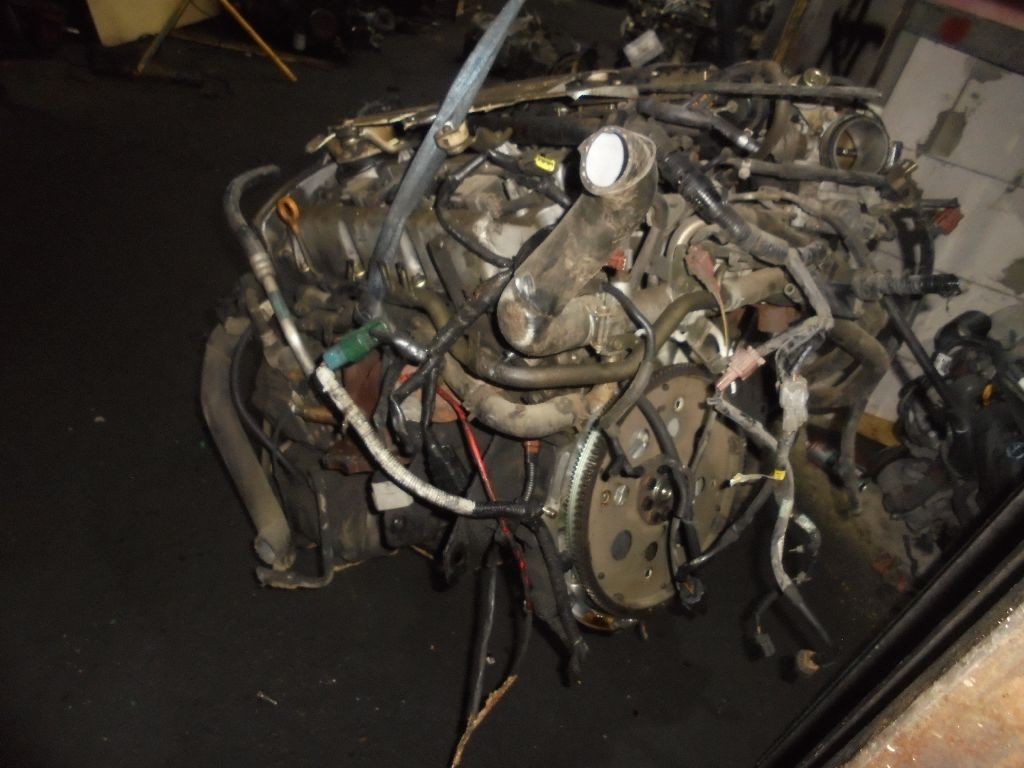 Двигатель на Nissan Cefiro A33 VQ20DE Фото 7