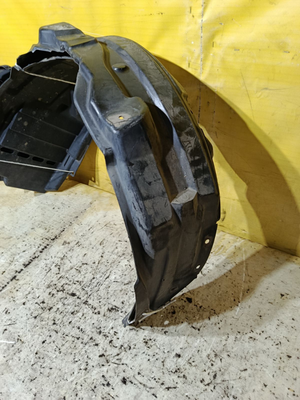 Подкрылок 5370A954, 5370A953 на Mitsubishi Outlander CW5W 4B12 Фото 3