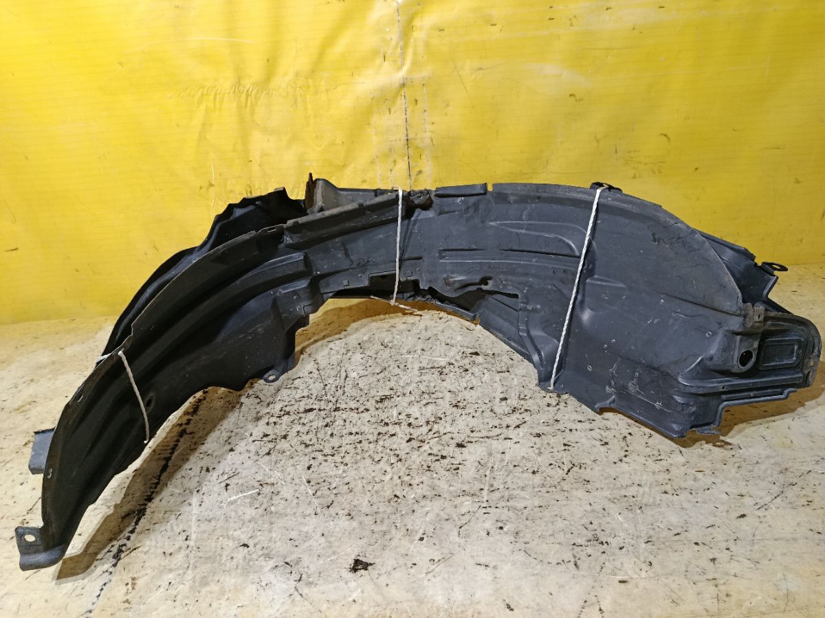 Подкрылок на Nissan X-Trail NT30 QR20DE Фото 4