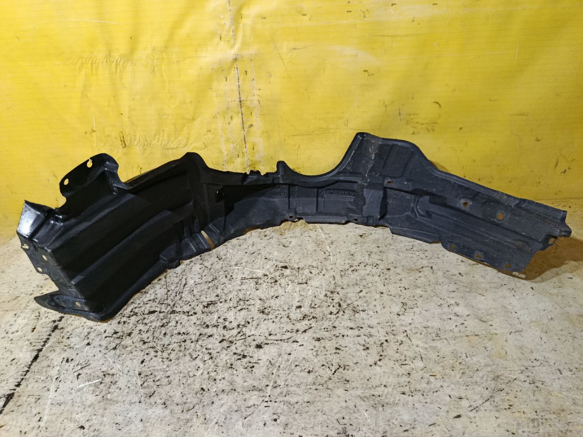 Подкрылок 53875-B1130 на Toyota Tank M900A 1KR-FE Фото 4