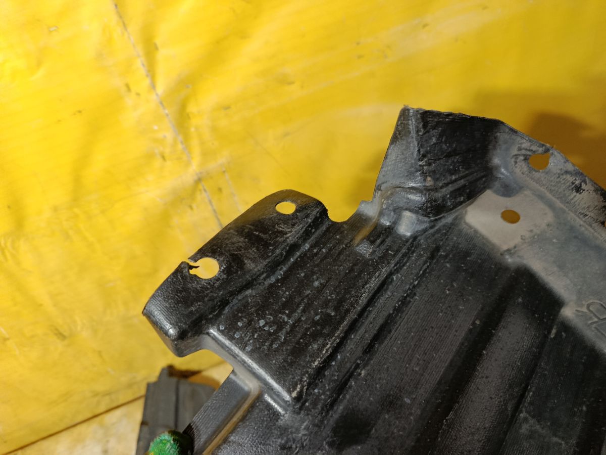 Подкрылок 53875-B1130 на Toyota Tank M900A 1KR-FE Фото 5