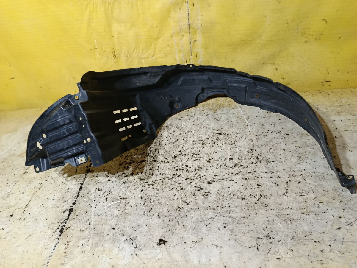 Подкрылок 53876-20392 на Toyota Premio AZT240 1AZ-FSE Фото 4