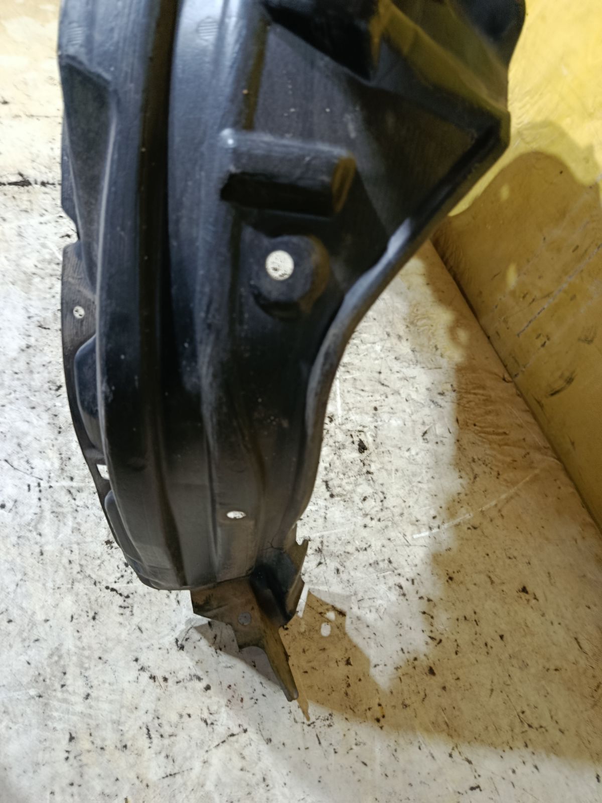 Подкрылок 53876-12550 на Toyota Corolla Fielder NZE164G 1NZ-FE Фото 3