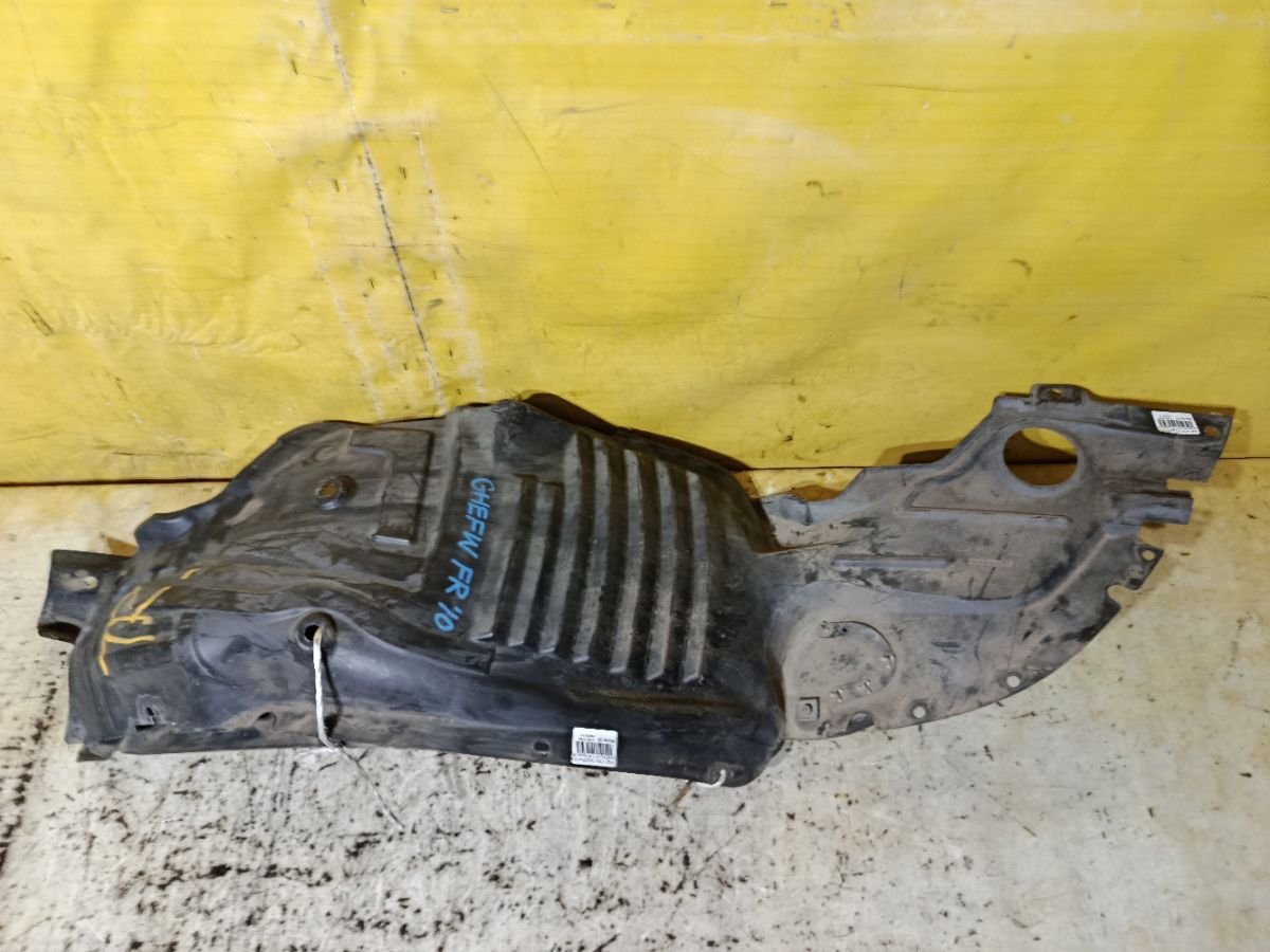 Подкрылок GAA9-56130 на Mazda Atenza GHEFW LF Фото 1