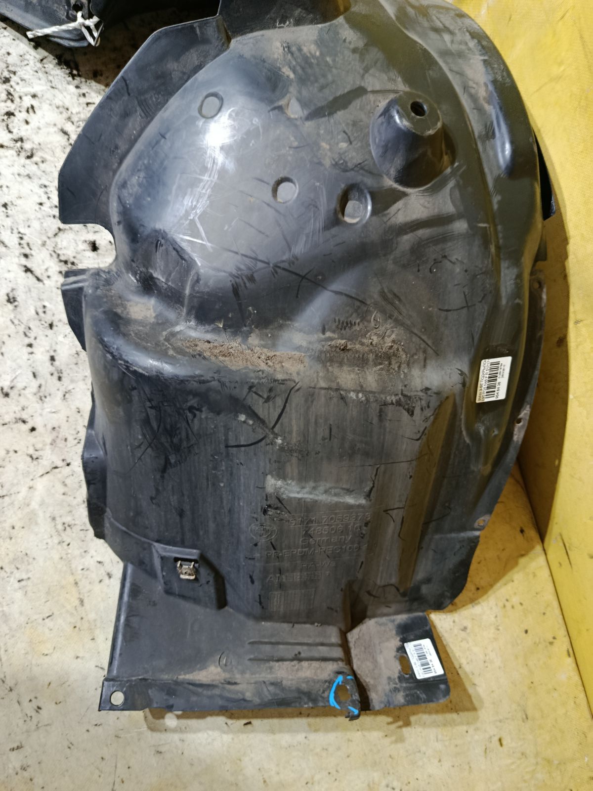 Подкрылок 51717172500, 51717059378 на Bmw 3-Series E90-PG52 N46 Фото 2