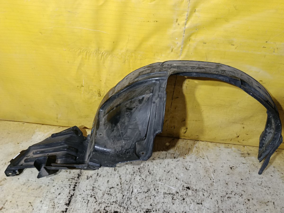 Подкрылок 59110AE000 на Subaru Legacy Wagon BH5 EJ20 Фото 1
