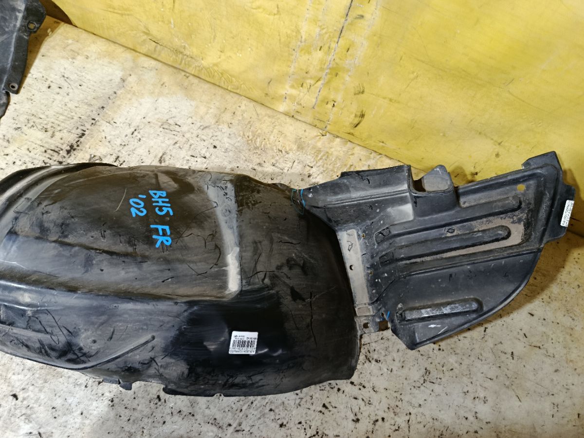 Подкрылок 59110AE000 на Subaru Legacy Wagon BH5 EJ20 Фото 2