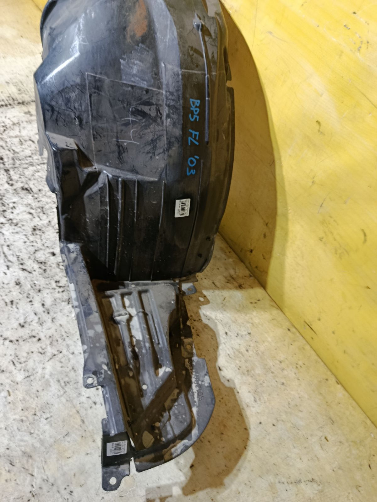 Подкрылок 59110AG010, 59120AG130 на Subaru Legacy Wagon BP5 EJ20 Фото 2