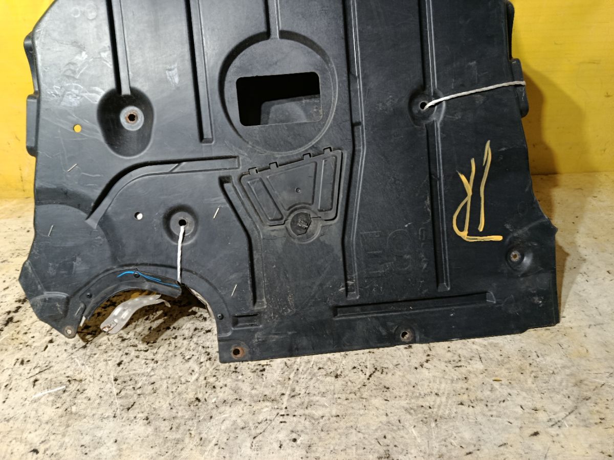 Защита двигателя 51757128503, 51757163563, 51757163562, 5175712934119 на Bmw 3-Series E90-PG52 N46 Фото 3