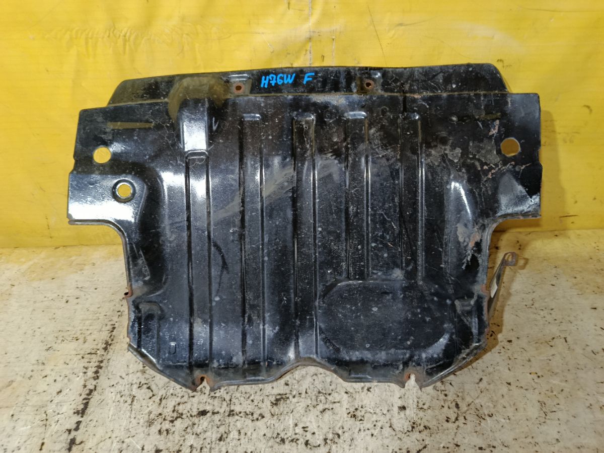 Защита двигателя на Mitsubishi Pajero Io H76W 4G93 Фото 1