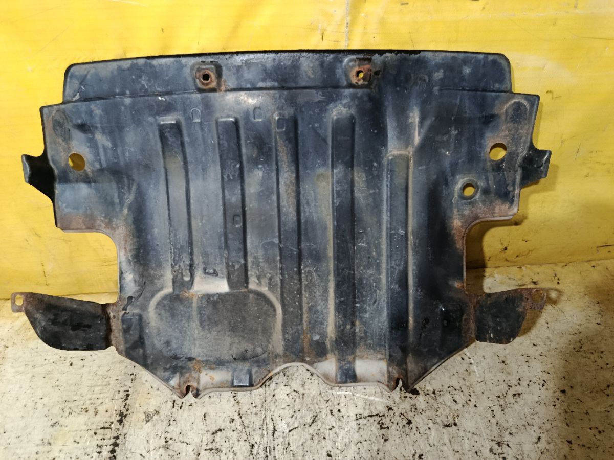 Защита двигателя на Mitsubishi Pajero Io H76W 4G93 Фото 2