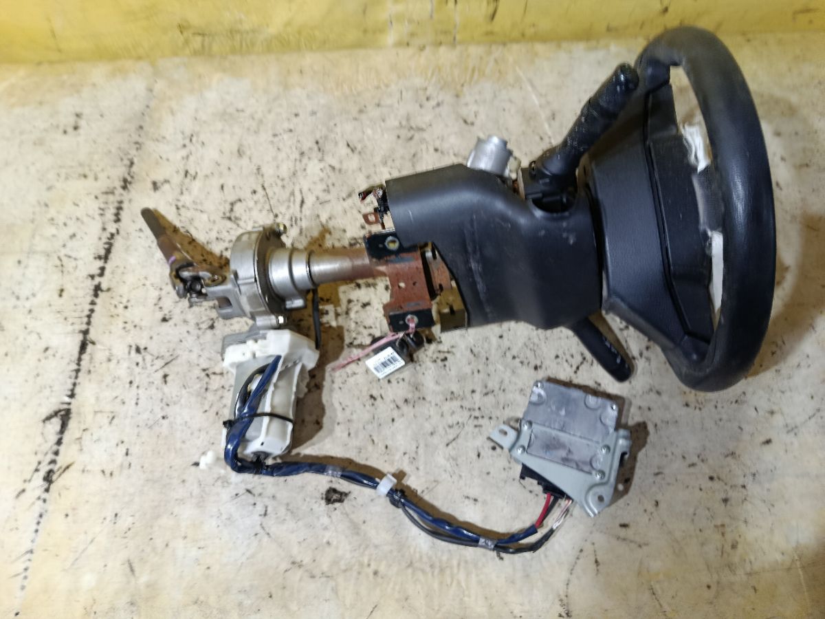 Рулевая колонка на Toyota Corolla Fielder NZE164G Фото 1