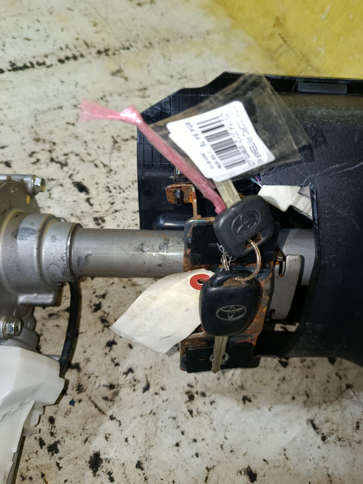 Рулевая колонка на Toyota Corolla Axio NZE164 Фото 4