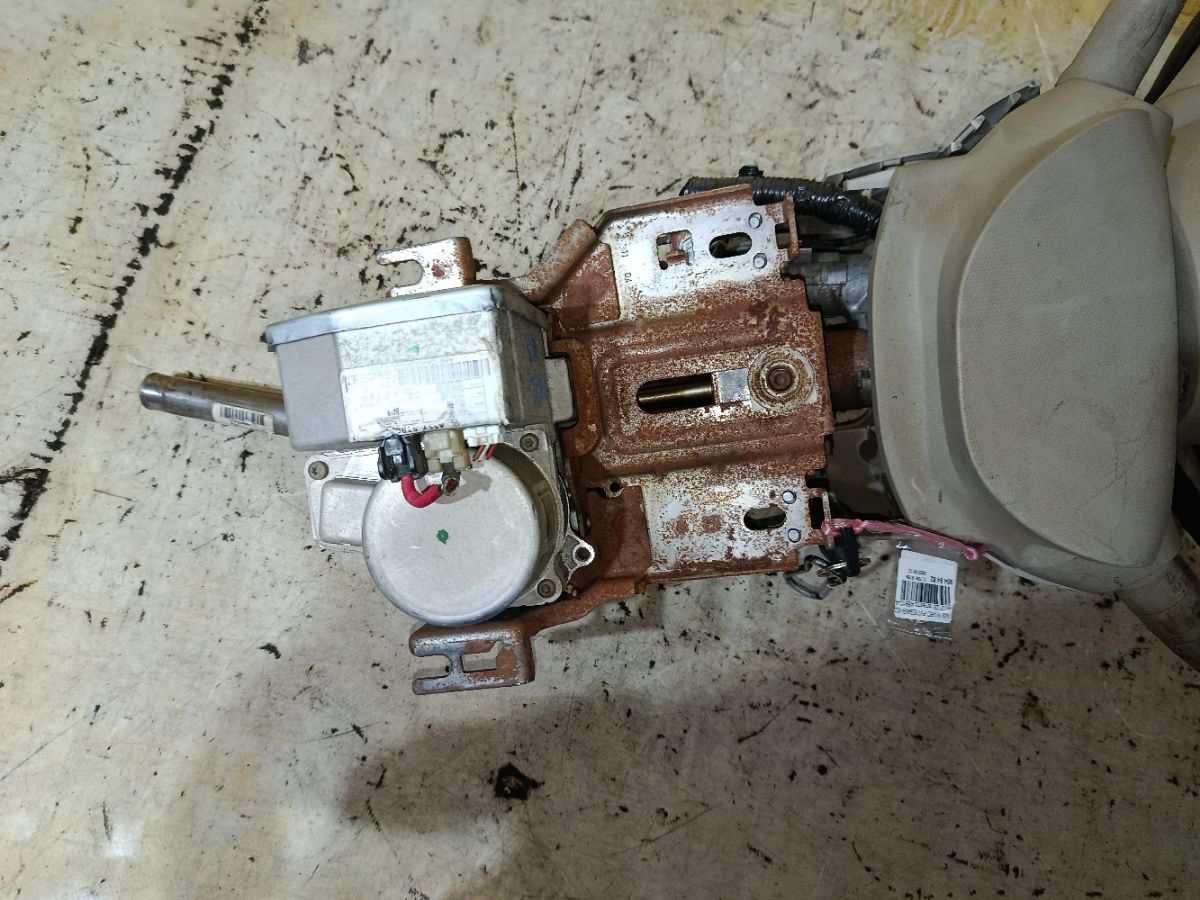 Рулевая колонка на Nissan March AK12 Фото 3