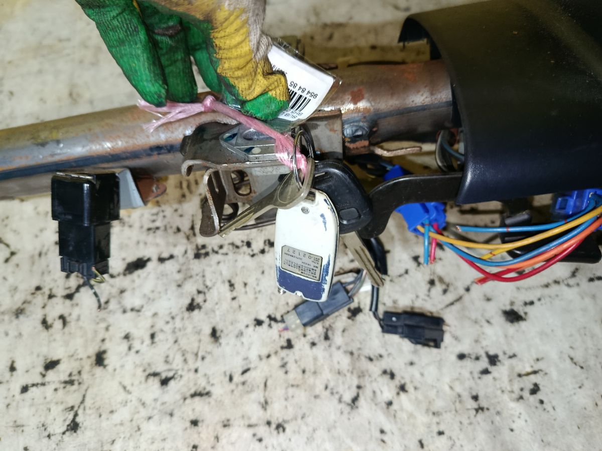 Рулевая колонка на Subaru Legacy Wagon BH5 Фото 5