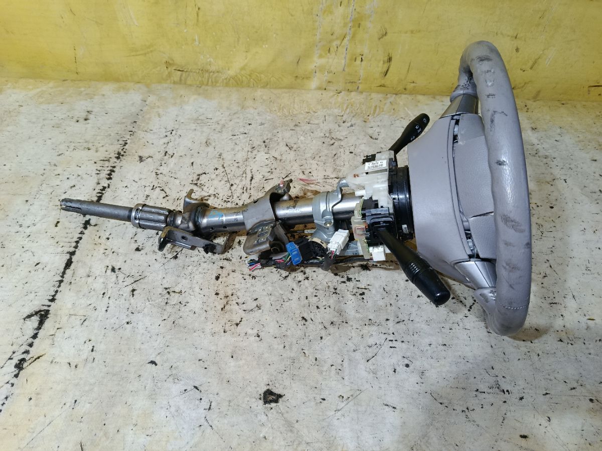 Рулевая колонка на Mitsubishi Grandis NA4W Фото 1