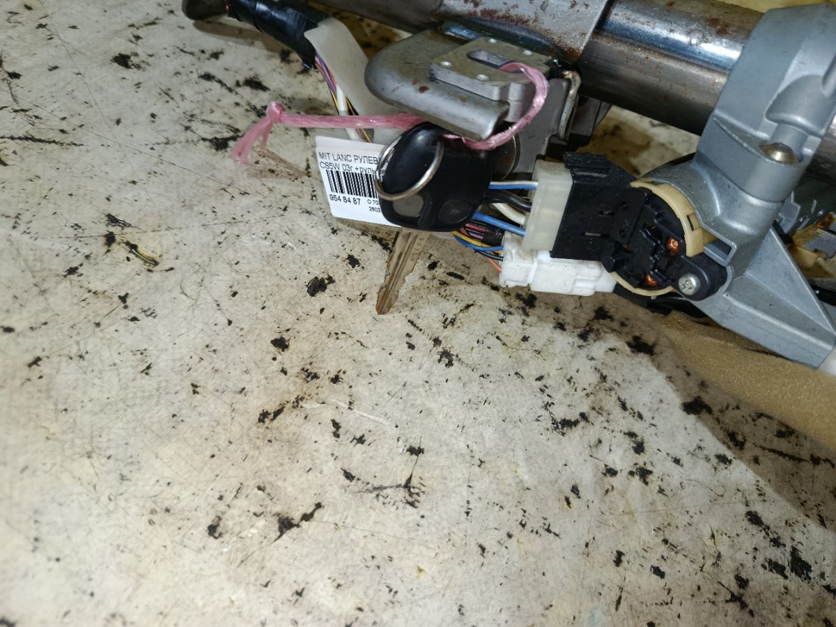 Рулевая колонка на Mitsubishi Lancer Cedia Wagon CS5W Фото 2