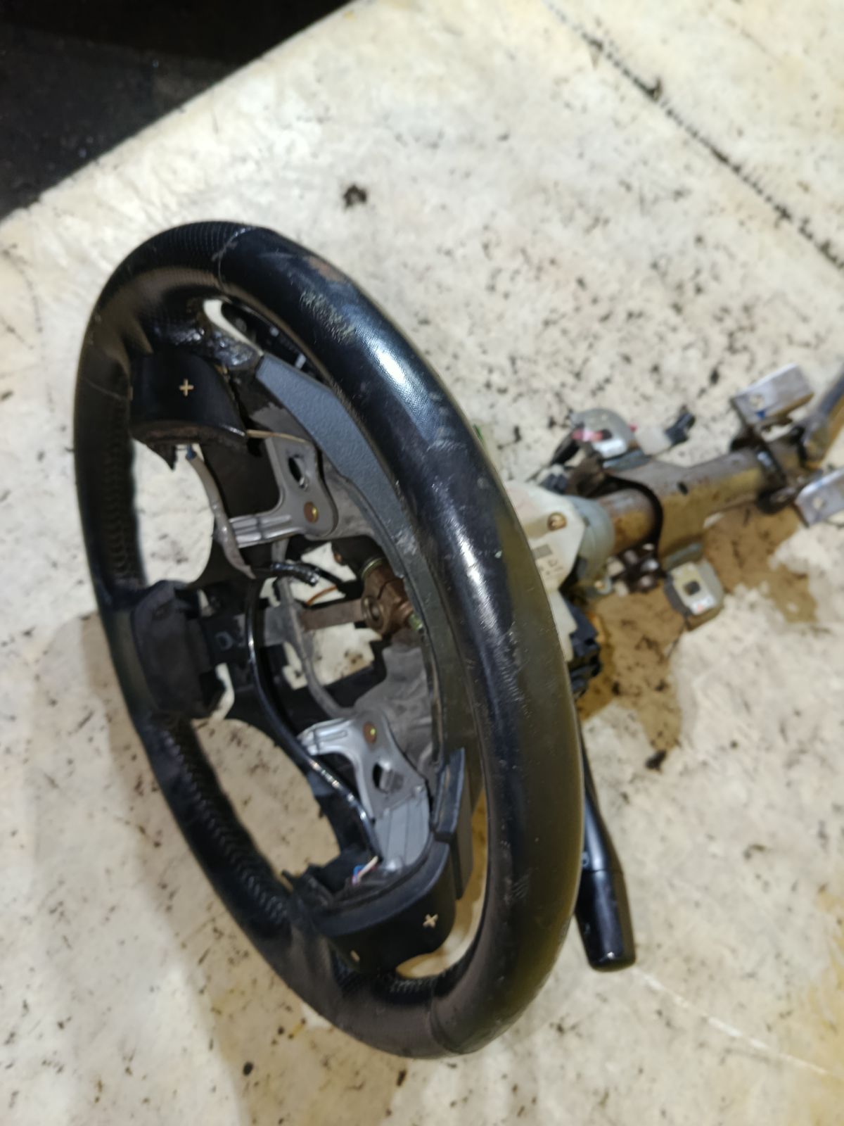 Рулевая колонка на Mitsubishi Lancer Cedia Wagon CS5W Фото 6