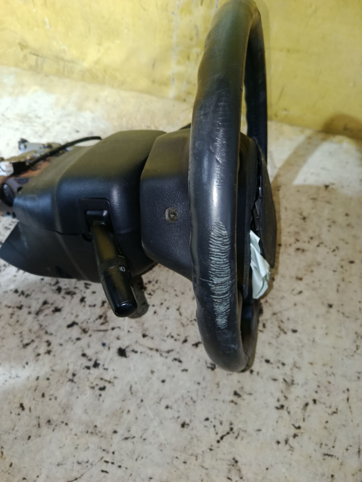 Рулевая колонка на Mitsubishi Diamante F34A Фото 3