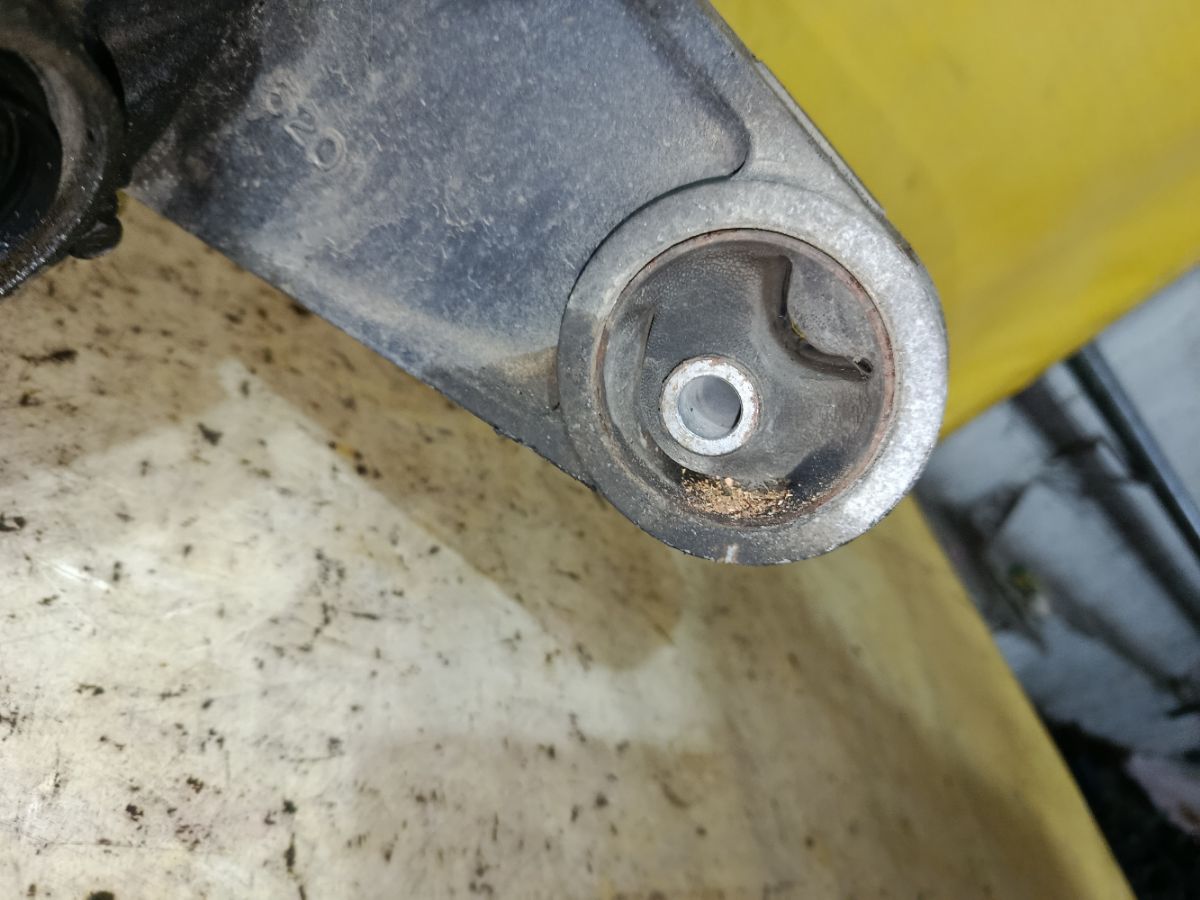 Редуктор на Toyota Corolla Fielder NZE164G 1NZ-FE Фото 4