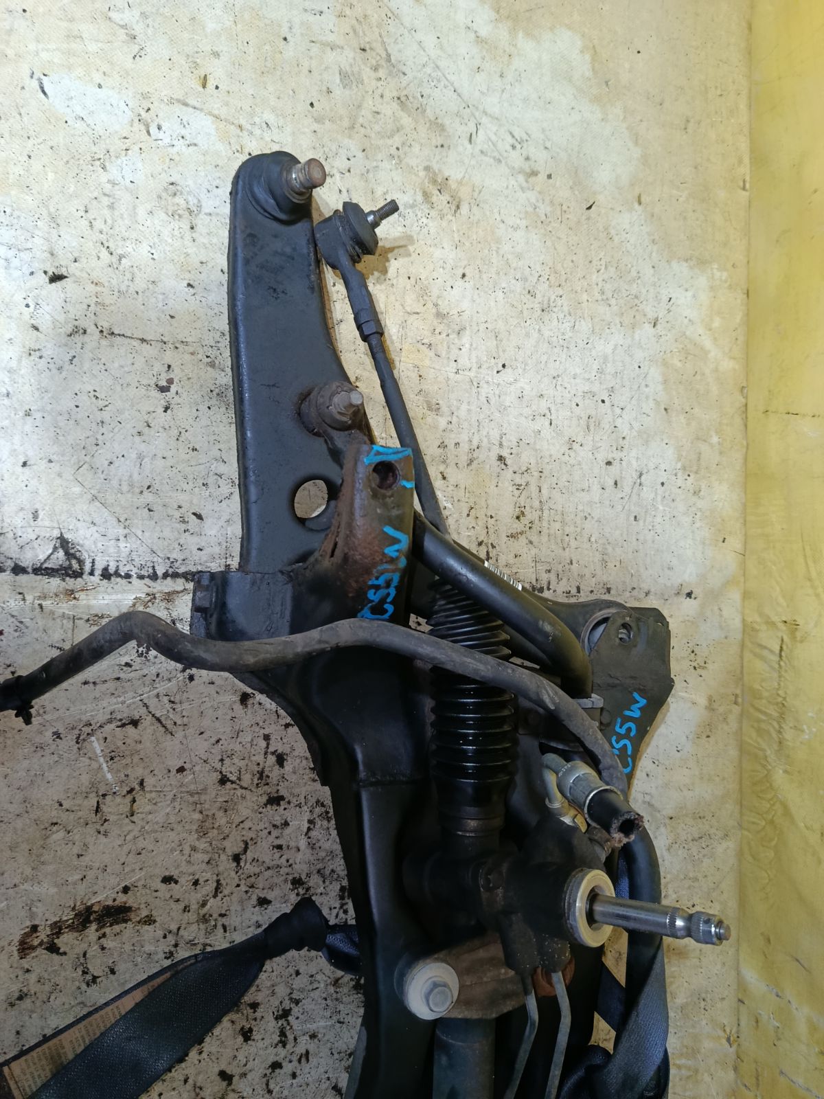 Рулевая рейка на Mitsubishi Lancer Cedia Wagon CS5W 4G93 Фото 2