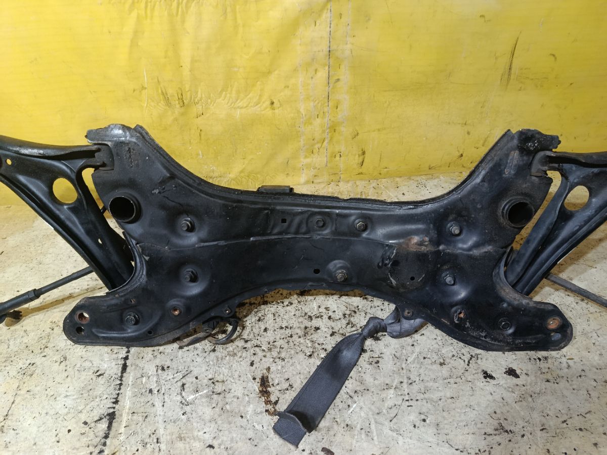 Рулевая рейка на Toyota Vitz NCP13 1NZ-FE Фото 8