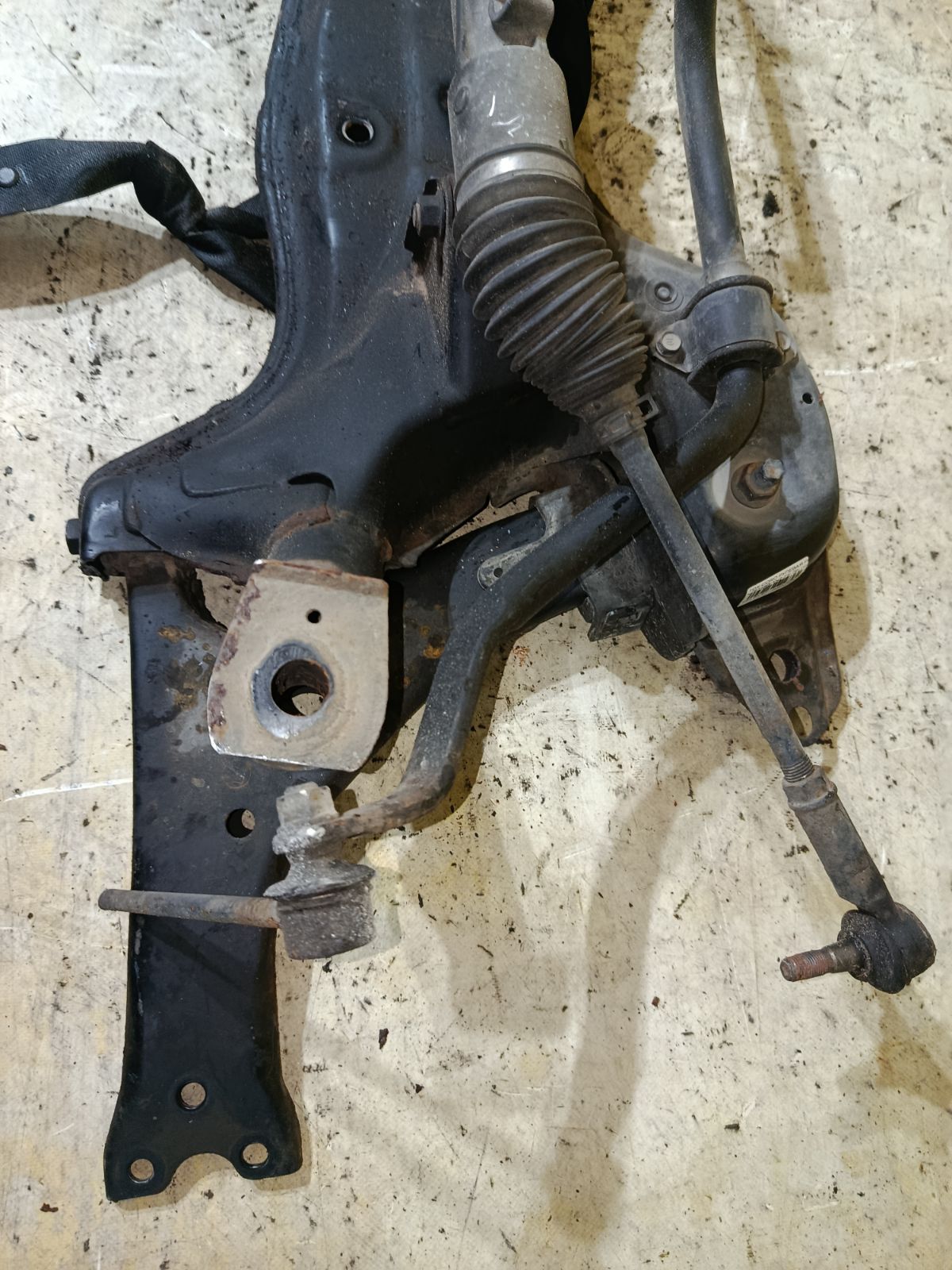 Рулевая рейка на Toyota Corolla Fielder NZE144G 1NZ-FE Фото 3