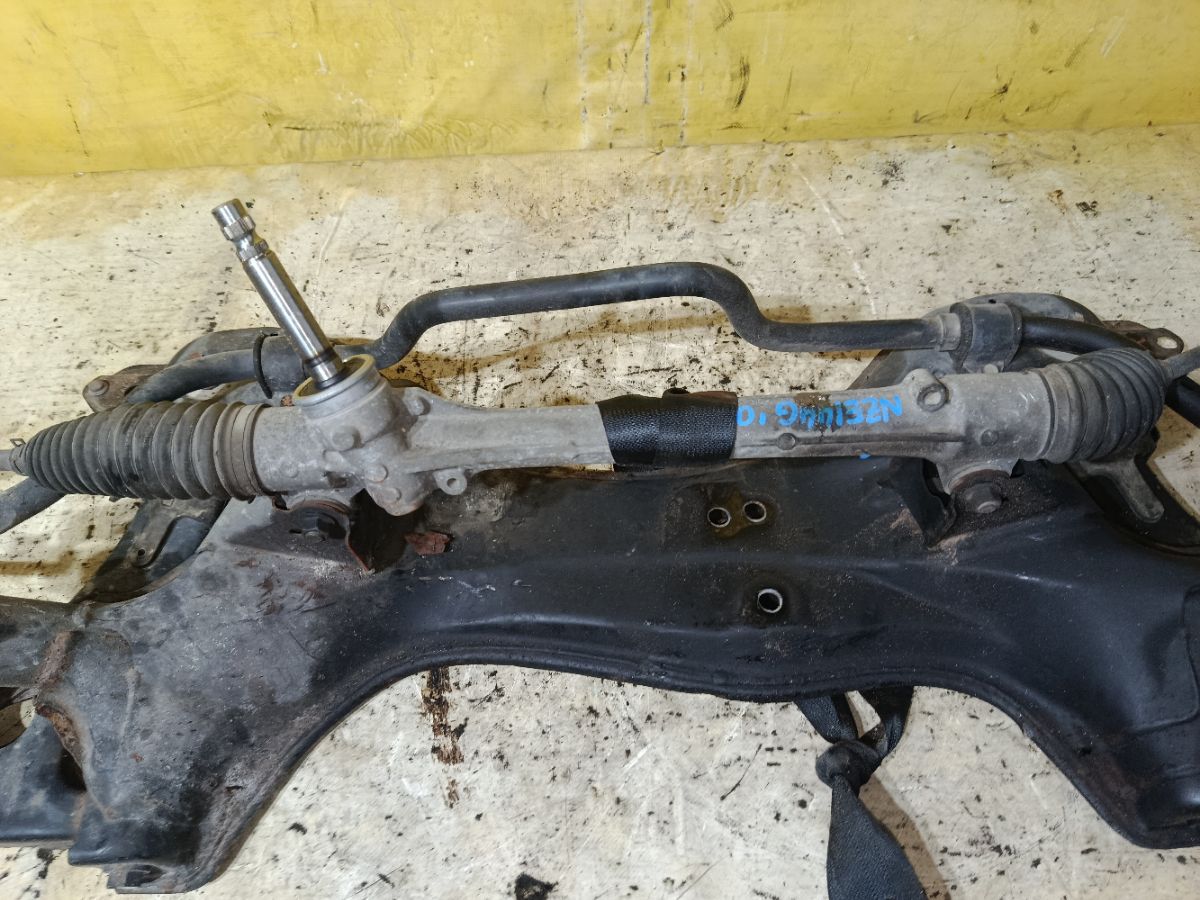 Рулевая рейка на Toyota Corolla Fielder NZE144G 1NZ-FE Фото 4