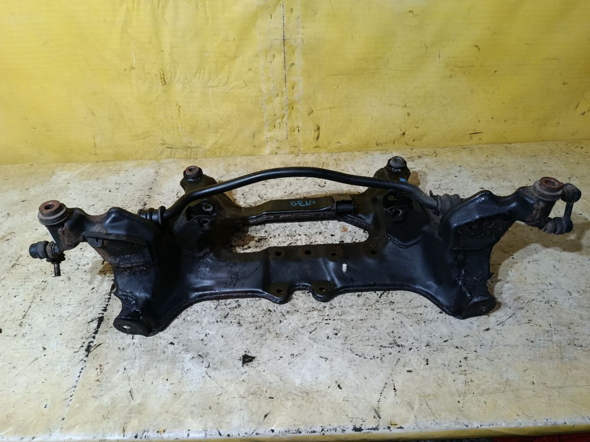 Балка под ДВС на Nissan X-Trail NT30 QR20DE Фото 4