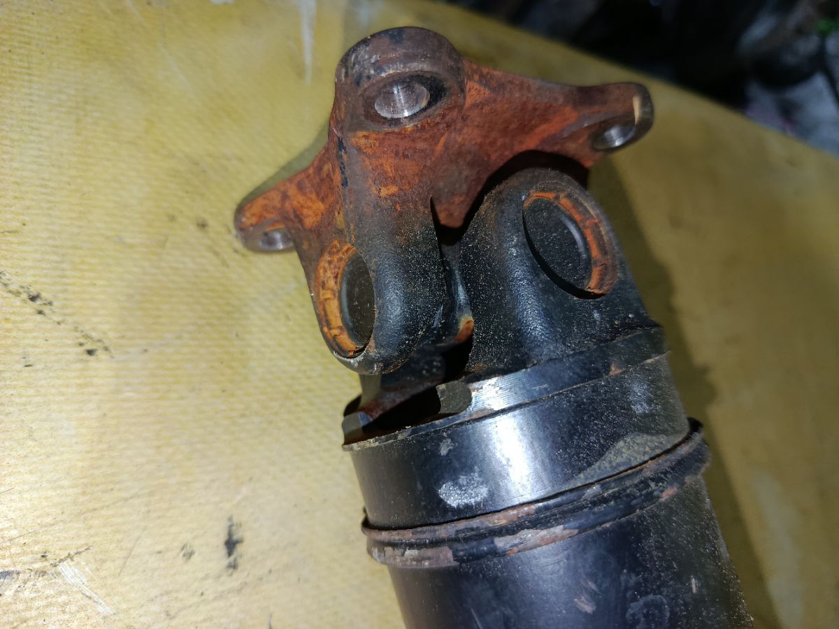 Кардан на Toyota Vanguard ACA33W 2AZ-FE Фото 5