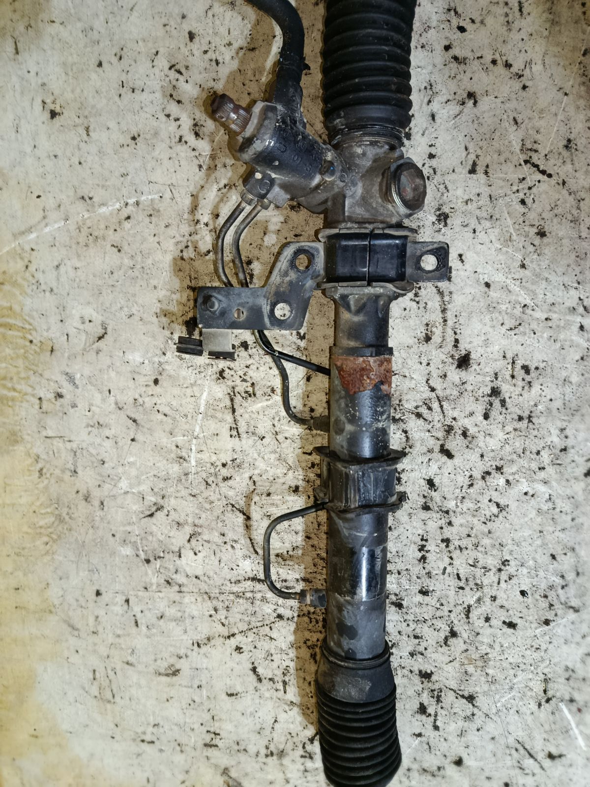 Рулевая рейка на Nissan Expert VNW11 QG18DE Фото 2