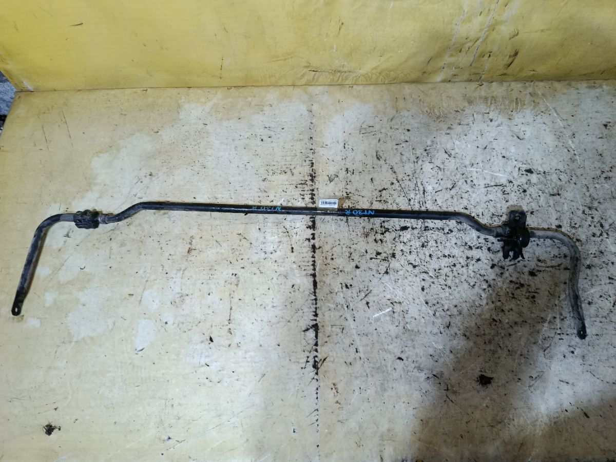 Стабилизатор на Nissan X-Trail NT30 QR20DE Фото 1