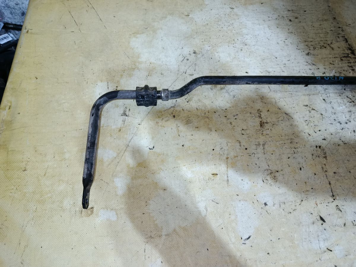 Стабилизатор на Nissan X-Trail NT30 QR20DE Фото 2