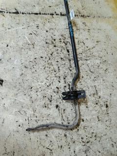 Стабилизатор на Nissan X-Trail NT30 QR20DE Фото 3