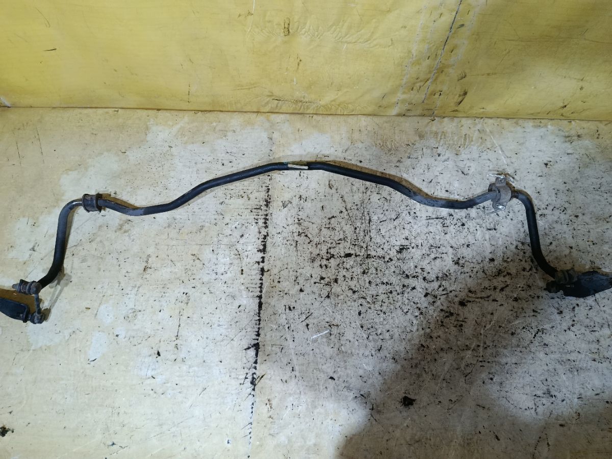 Стабилизатор на Subaru Legacy BL5 EJ20X Фото 1