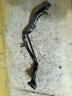 Заливная горловина топливного бака на Nissan X-Trail NT30 QR20DE