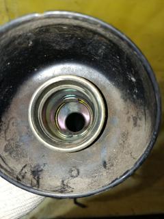 Заливная горловина топливного бака на Nissan X-Trail NT30 QR20DE Фото 3