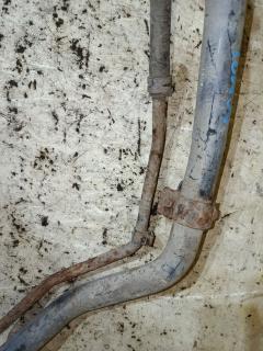 Заливная горловина топливного бака 77201-44060, 77201-44160, 77201-44161 на Toyota Ipsum ACM21W 2AZ-FE Фото 3