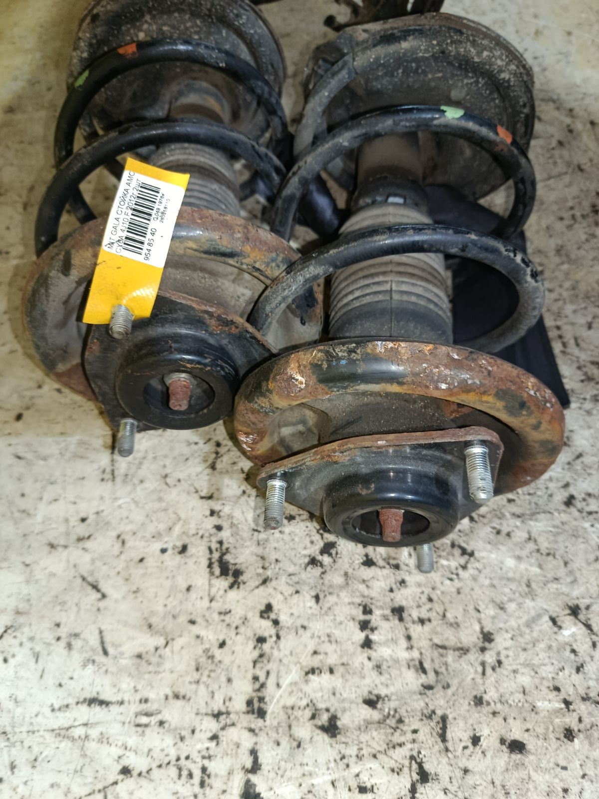 Стойка амортизатора на Mitsubishi Galant Fortis CY6A 4J10 Фото 5