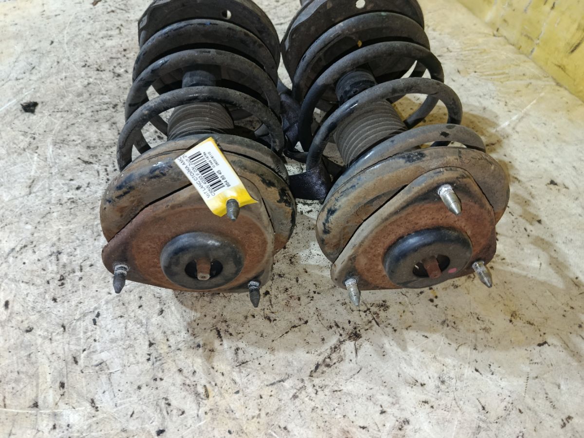 Стойка амортизатора на Mitsubishi Lancer Cedia Wagon CS5W 4G93 Фото 5