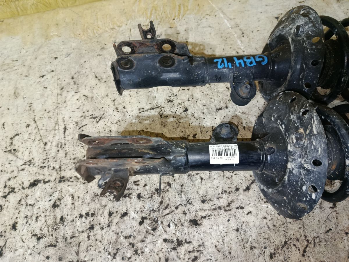 Стойка амортизатора на Honda Freed GB4 L15A Фото 2