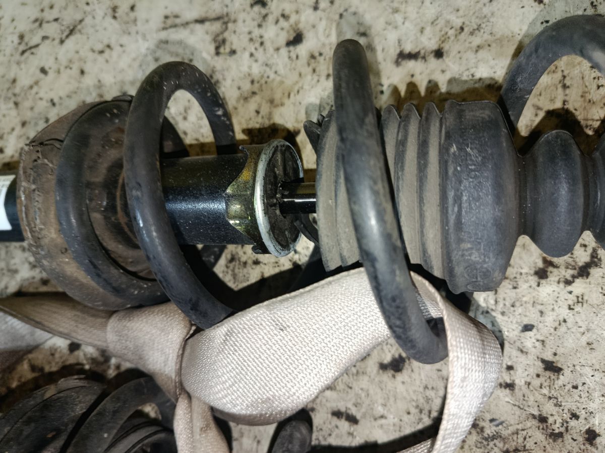 Стойка амортизатора 341279, 56210 4M400, 56210 4M405, 56210 4M425, 56210 4M426, 56210 4M427, 56210 4Z000, 56210 4Z005, 56210 4Z025, 56210 4Z027, 56210 4Z600, 56210 4Z625, 56210 5M400, 56210 5M425, 56210 8M400, 56210 8M600, CR-049-1790, CR-049R-B15, CR8821, SJ-049-1790, SST0040, ST-049-1790, ST-049R-B15 на Nissan Sunny FB15 QG15DE Фото 5