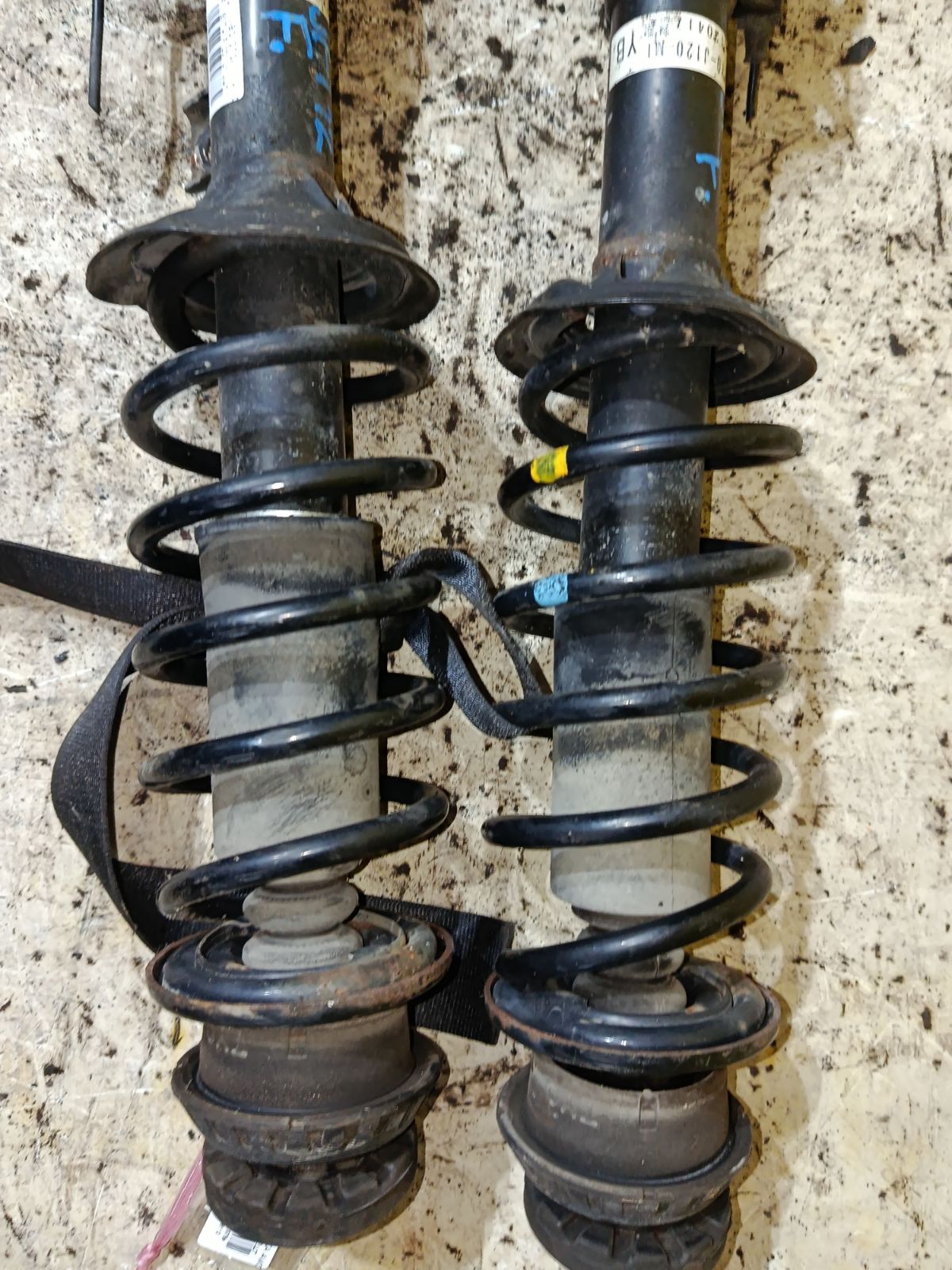 Стойка амортизатора на Honda N-Box JF1 S07A Фото 5