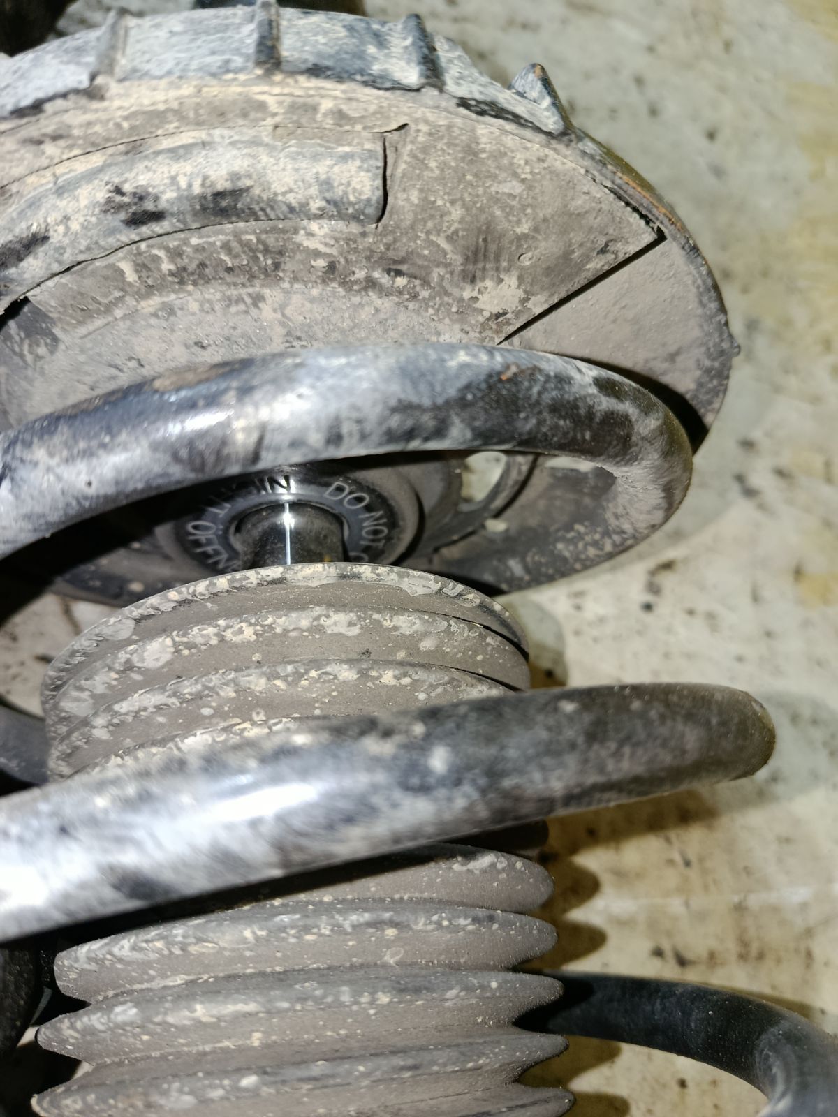 Стойка амортизатора на Mercedes-Benz C-Class W203.046 271.946 Фото 4