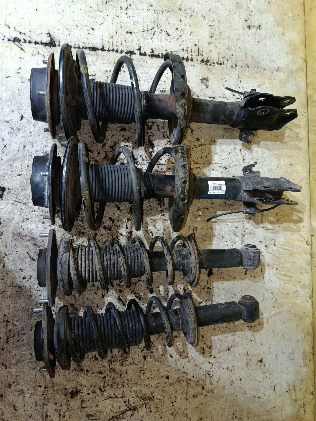 Стойка амортизатора на Subaru Impreza Wagon GH3 EL154 Фото 1